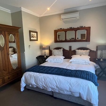 La Pension Guest House Оудсхорн Экстерьер фото